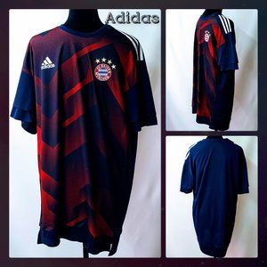 NWOT - FC Bayern Munchen L Adidas Soccer Jersey